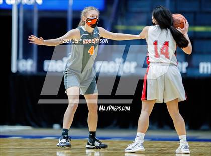 Thumbnail 3 in Summerfield vs. Bellaire (MHSAA D4 Semifinal) photogallery.
