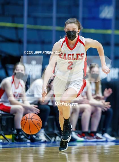 Thumbnail 3 in Summerfield vs. Bellaire (MHSAA D4 Semifinal) photogallery.
