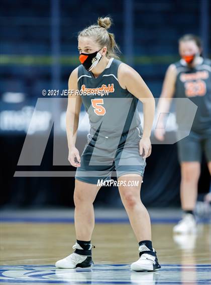 Thumbnail 1 in Summerfield vs. Bellaire (MHSAA D4 Semifinal) photogallery.