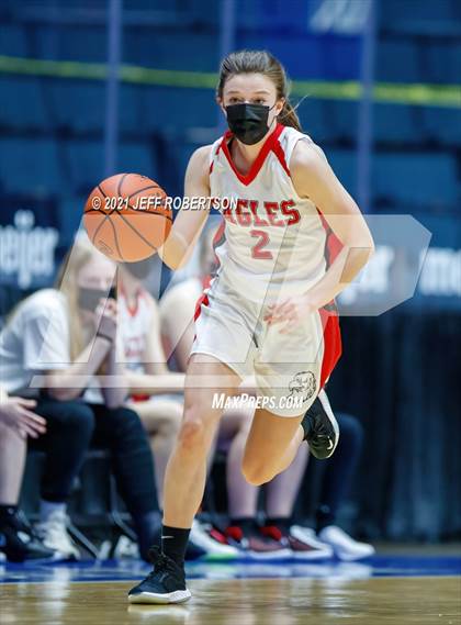 Thumbnail 1 in Summerfield vs. Bellaire (MHSAA D4 Semifinal) photogallery.