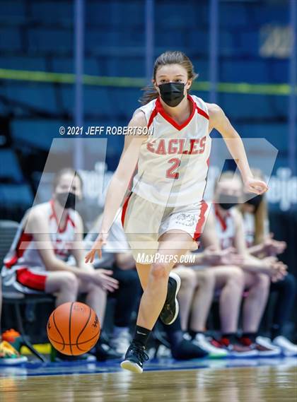 Thumbnail 1 in Summerfield vs. Bellaire (MHSAA D4 Semifinal) photogallery.