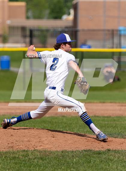 Thumbnail 3 in Hall vs Enfield (CIAC Class LL 1st Round) photogallery.