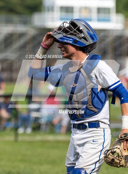 Thumbnail 1 in Hall vs Enfield (CIAC Class LL 1st Round) photogallery.
