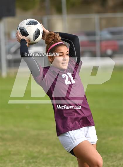 Thumbnail 1 in Edison [Thomas A.] vs Highlands (SAISD Tournament) photogallery.