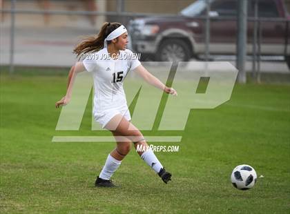 Thumbnail 3 in Edison [Thomas A.] vs Highlands (SAISD Tournament) photogallery.