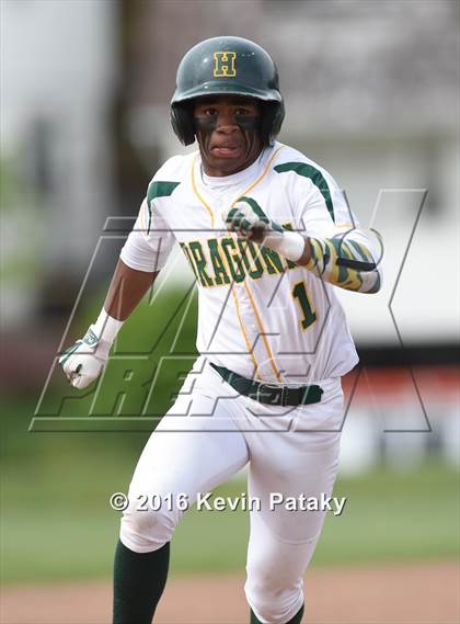 Thumbnail 3 in North Haven @ Hamden photogallery.
