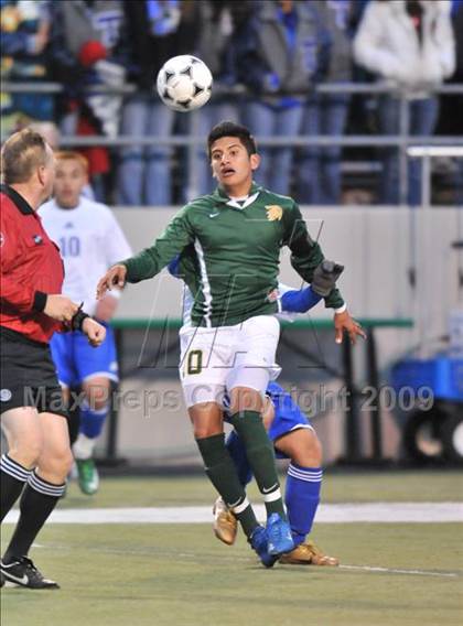 Thumbnail 2 in Smith vs. Turner ( Class 4A Region II Sectional) photogallery.