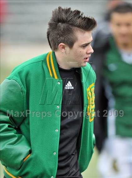 Thumbnail 3 in Smith vs. Turner ( Class 4A Region II Sectional) photogallery.