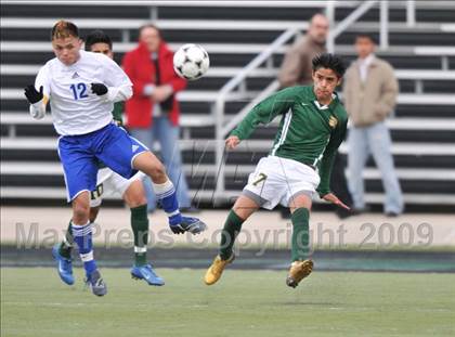 Thumbnail 1 in Smith vs. Turner ( Class 4A Region II Sectional) photogallery.