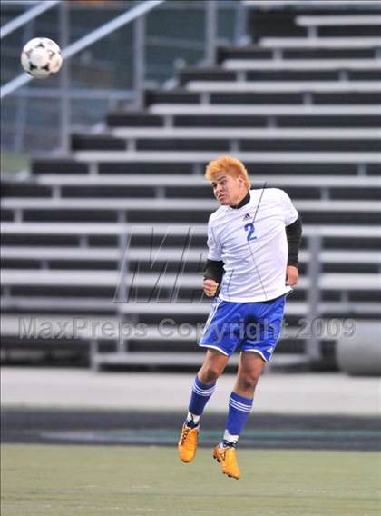 Thumbnail 2 in Smith vs. Turner ( Class 4A Region II Sectional) photogallery.