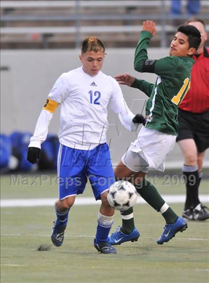 Thumbnail 1 in Smith vs. Turner ( Class 4A Region II Sectional) photogallery.