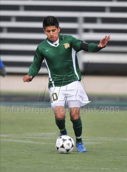 Thumbnail 1 in Smith vs. Turner ( Class 4A Region II Sectional) photogallery.