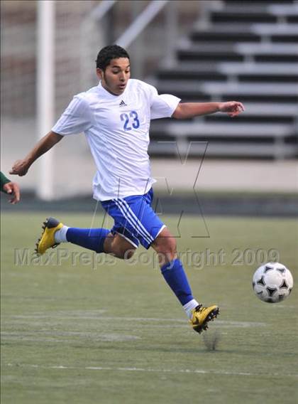 Thumbnail 2 in Smith vs. Turner ( Class 4A Region II Sectional) photogallery.