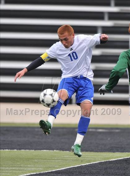 Thumbnail 2 in Smith vs. Turner ( Class 4A Region II Sectional) photogallery.