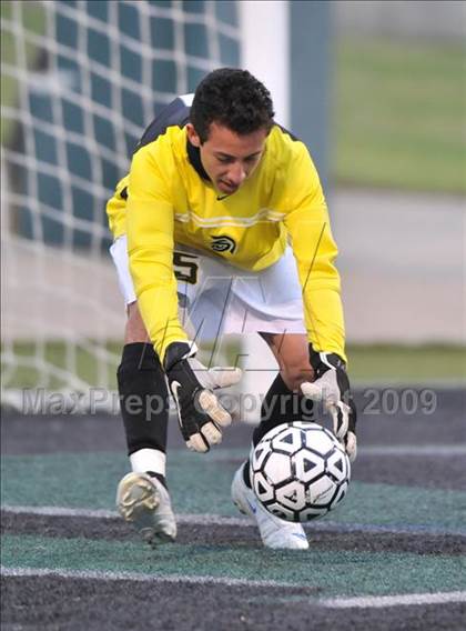 Thumbnail 2 in Smith vs. Turner ( Class 4A Region II Sectional) photogallery.