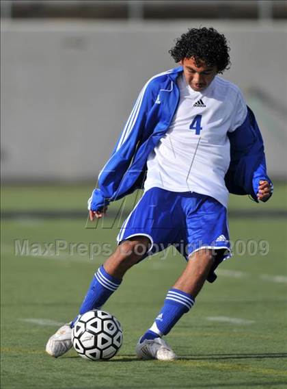 Thumbnail 2 in Smith vs. Turner ( Class 4A Region II Sectional) photogallery.