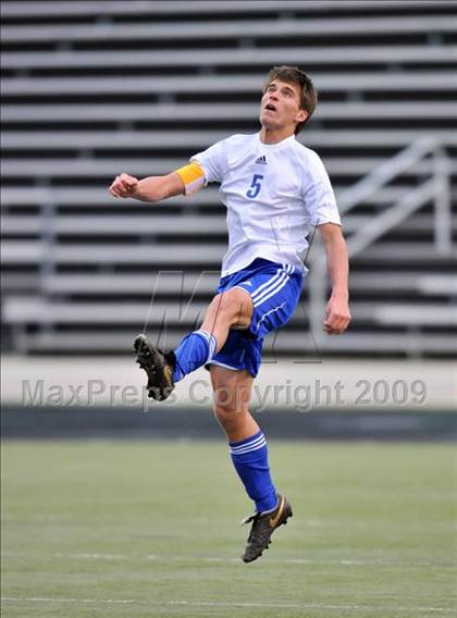 Thumbnail 1 in Smith vs. Turner ( Class 4A Region II Sectional) photogallery.