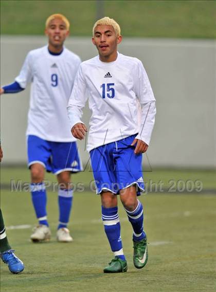 Thumbnail 2 in Smith vs. Turner ( Class 4A Region II Sectional) photogallery.