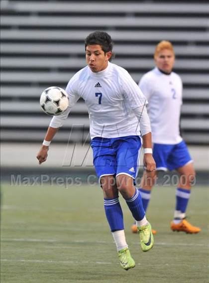 Thumbnail 1 in Smith vs. Turner ( Class 4A Region II Sectional) photogallery.