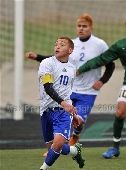 Thumbnail 3 in Smith vs. Turner ( Class 4A Region II Sectional) photogallery.