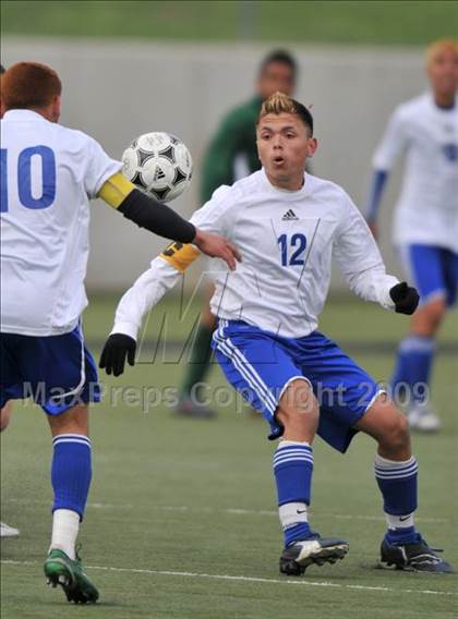Thumbnail 1 in Smith vs. Turner ( Class 4A Region II Sectional) photogallery.