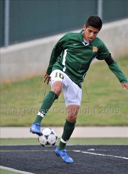 Thumbnail 1 in Smith vs. Turner ( Class 4A Region II Sectional) photogallery.