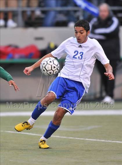 Thumbnail 3 in Smith vs. Turner ( Class 4A Region II Sectional) photogallery.