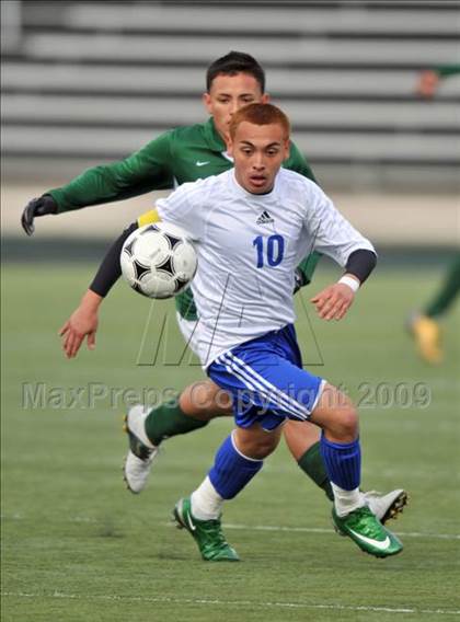 Thumbnail 2 in Smith vs. Turner ( Class 4A Region II Sectional) photogallery.