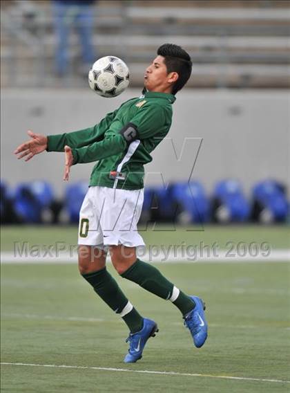 Thumbnail 2 in Smith vs. Turner ( Class 4A Region II Sectional) photogallery.