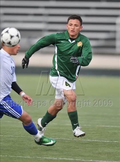 Thumbnail 2 in Smith vs. Turner ( Class 4A Region II Sectional) photogallery.