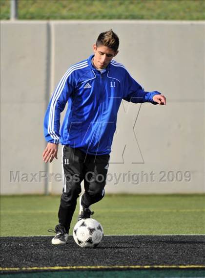 Thumbnail 3 in Smith vs. Turner ( Class 4A Region II Sectional) photogallery.
