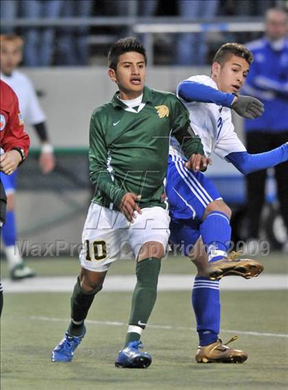 Thumbnail 2 in Smith vs. Turner ( Class 4A Region II Sectional) photogallery.