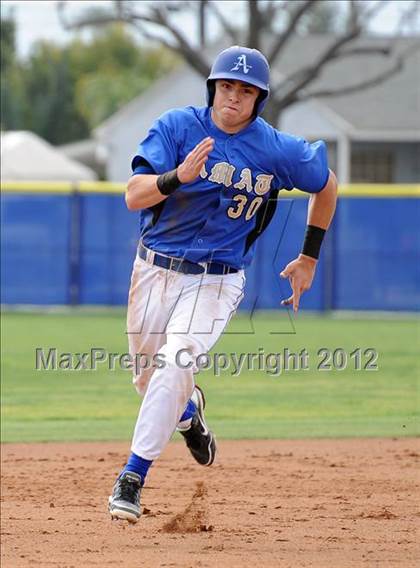 Thumbnail 3 in Loyola vs. Bishop Amat photogallery.