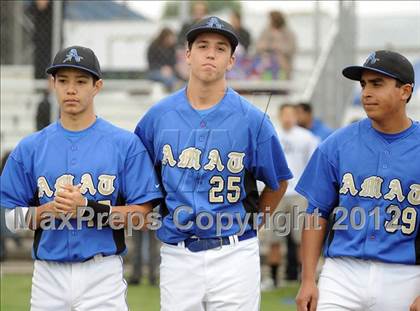 Thumbnail 2 in Loyola vs. Bishop Amat photogallery.