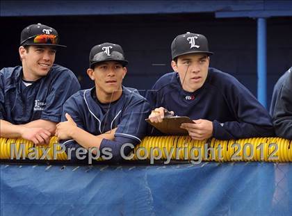 Thumbnail 2 in Loyola vs. Bishop Amat photogallery.