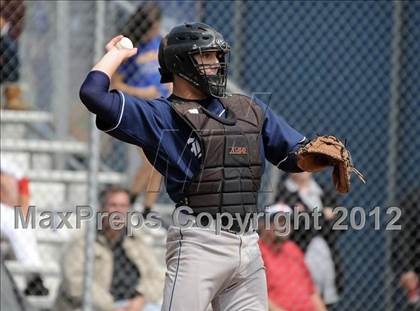 Thumbnail 3 in Loyola vs. Bishop Amat photogallery.
