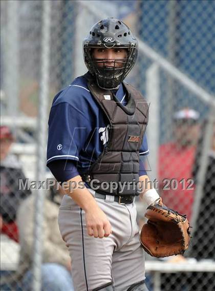 Thumbnail 3 in Loyola vs. Bishop Amat photogallery.