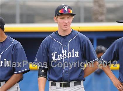 Thumbnail 1 in Loyola vs. Bishop Amat photogallery.