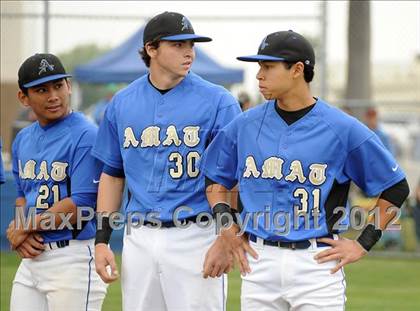 Thumbnail 3 in Loyola vs. Bishop Amat photogallery.