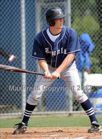 Thumbnail 1 in Loyola vs. Bishop Amat photogallery.