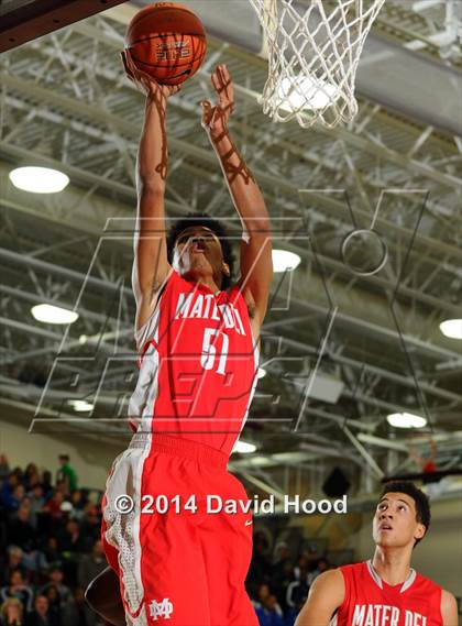 Thumbnail 3 in Pebblebrook vs. Mater Dei (MaxPreps Holiday Classic) photogallery.