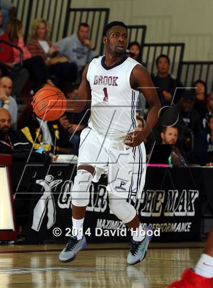 Thumbnail 1 in Pebblebrook vs. Mater Dei (MaxPreps Holiday Classic) photogallery.