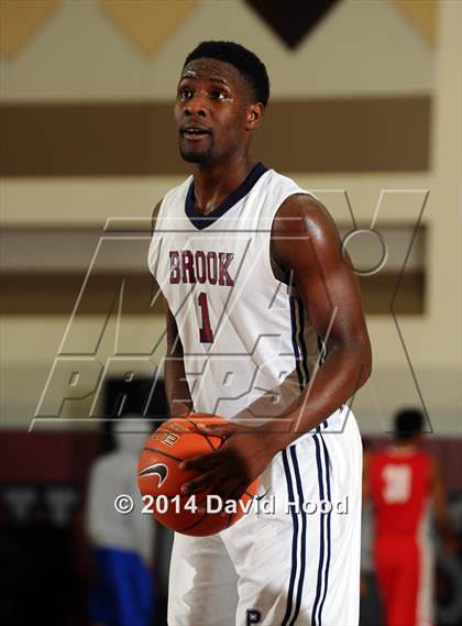 Thumbnail 1 in Pebblebrook vs. Mater Dei (MaxPreps Holiday Classic) photogallery.