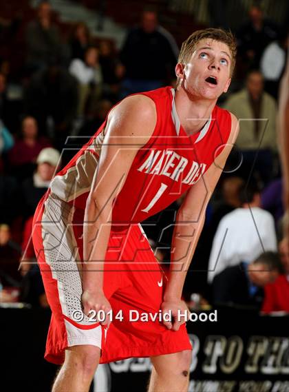 Thumbnail 3 in Pebblebrook vs. Mater Dei (MaxPreps Holiday Classic) photogallery.