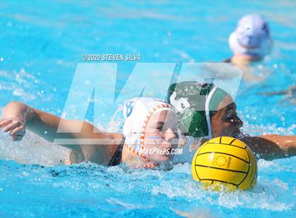 Thumbnail 3 in Clairemont vs. Helix (CIF SDS D1 Quarterfinal) photogallery.