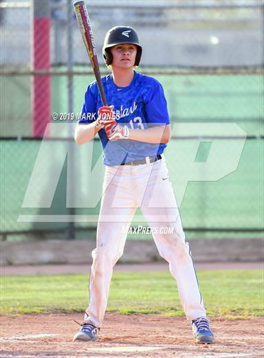 null - Photo 01