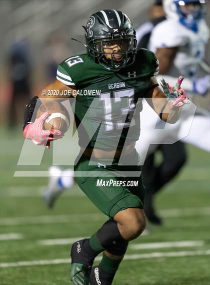 Thumbnail 3 in Reagan [Ronald] vs MacArthur [Douglas] photogallery.