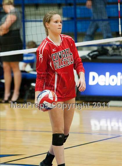 Thumbnail 1 in Hebron vs. Coppell (5A Region 1 Regional Quarterfinal) photogallery.