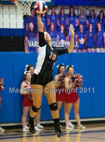 Thumbnail 3 in Hebron vs. Coppell (5A Region 1 Regional Quarterfinal) photogallery.