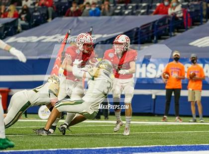 Thumbnail 2 in Westfield vs. Center Grove (IHSAA 6A State Final) photogallery.